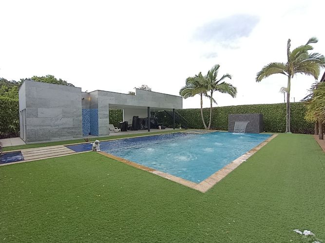 Casa de 4 alcobas en venta en California, Los Patios, 300 m² · foto 14 de 19