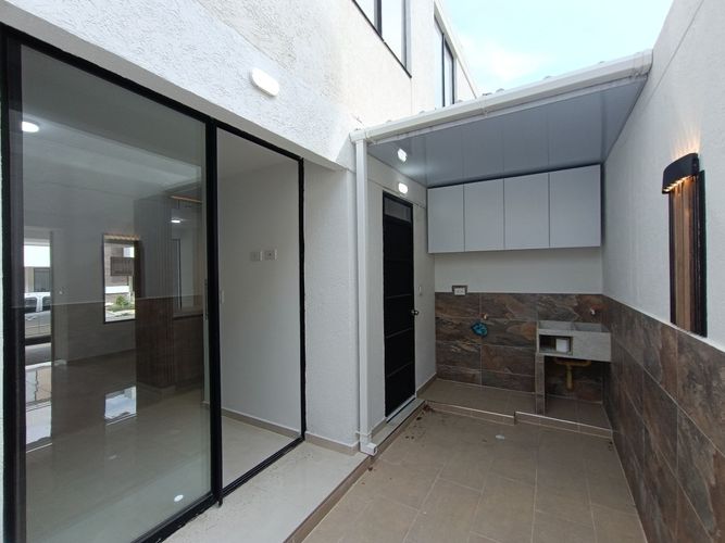 Casa de 3 alcobas en venta en Villa Antigua, Villa del Rosario, 72 m² · foto 13 de 16