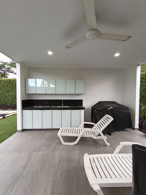 Casa de 4 alcobas en venta en California, Los Patios, 300 m² · foto 17 de 19