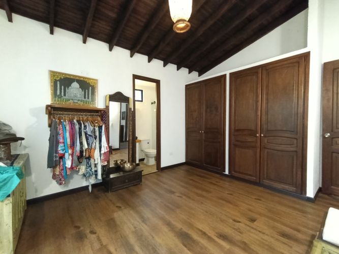 Casa de 5 alcobas en venta en Los Vados, Los Patios, 270 m² · foto 6 de 19