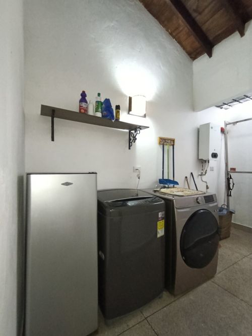 Casa de 5 alcobas en venta en Los Vados, Los Patios, 270 m² · foto 14 de 19