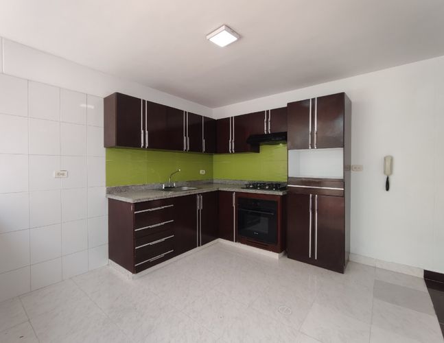 Casa de 3 alcobas en venta en Ub. La Floresta, Los Patios, 90 m² · foto 2 de 14