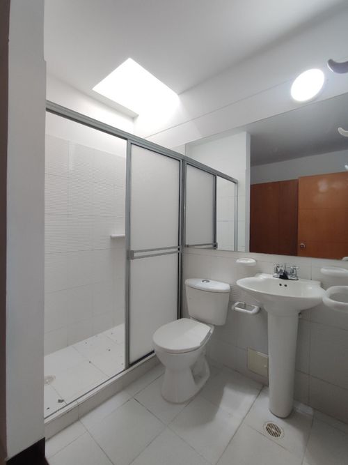 Casa de 3 alcobas en venta en Ub. La Floresta, Los Patios, 90 m² · foto 4 de 14