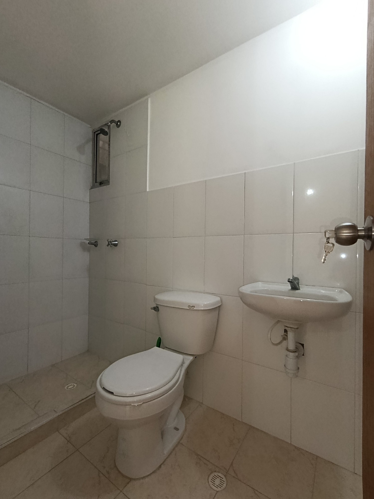 Apartamento en venta en Prados Del Este, Cúcuta · foto 4 de 12