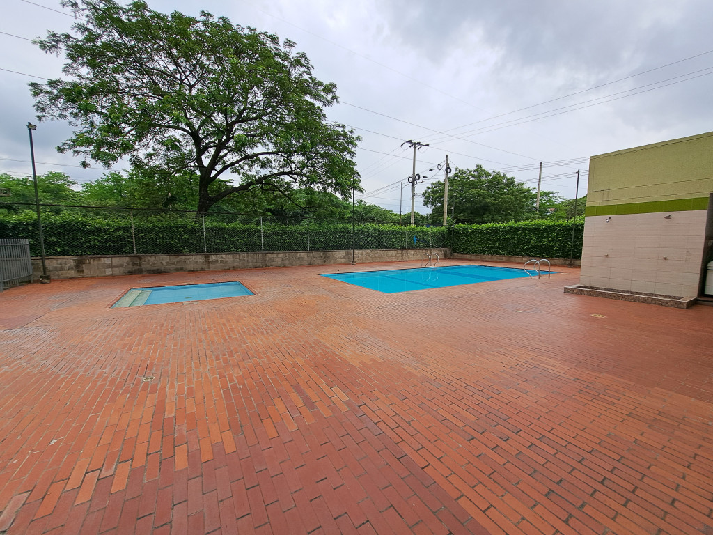 Apartamento en venta en Prados Del Este, Cúcuta · foto 12 de 12