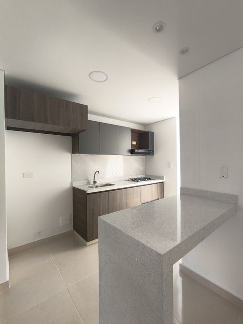 Casa de 3 alcobas en venta en Prados Del Este, Cúcuta, 81 m² · foto 3 de 18