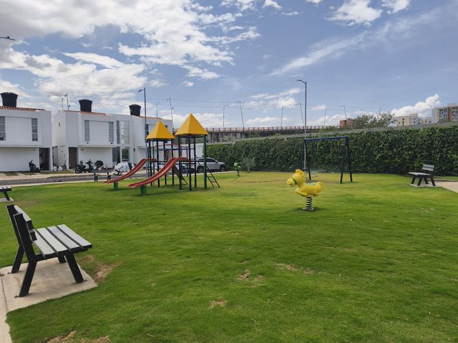 Casa de 3 alcobas en venta en Prados Del Este, Cúcuta, 81 m² · foto 15 de 18