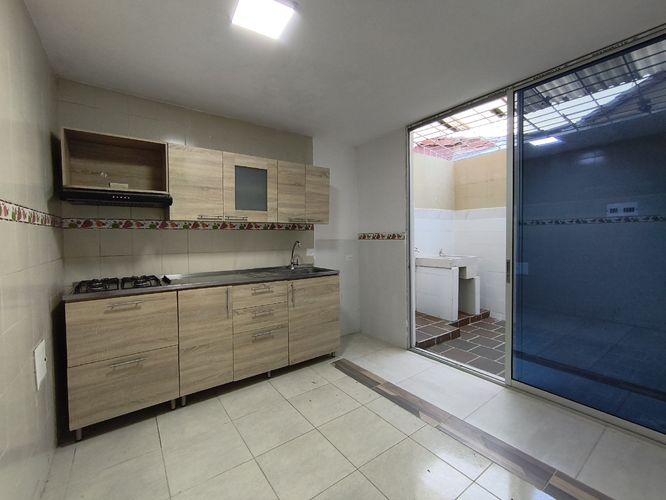 Casa de 3 alcobas en venta en Gualanday, Cúcuta, 89 m² · foto 3 de 11