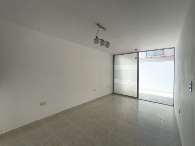 Casa de 3 alcobas en venta en Sector Oriental, Cúcuta, 125 m² · foto 4 de 17