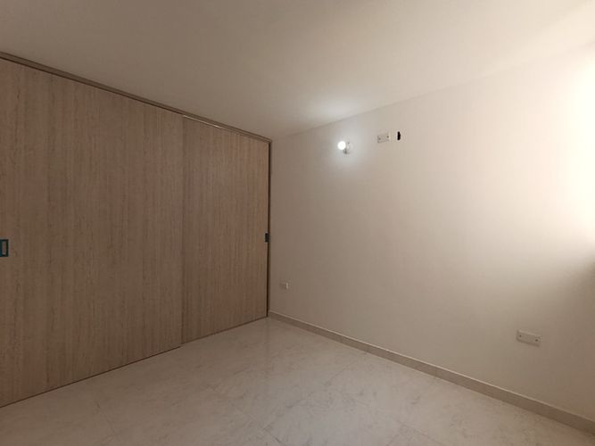 Apartamento de 2 alcobas en venta en Agualinda I, Los Patios, 47 m² · foto 6 de 12