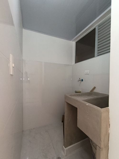 Apartamento de 2 alcobas en venta en Agualinda I, Los Patios, 47 m² · foto 8 de 12