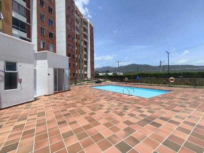 Apartamento de 2 alcobas en venta en Agualinda I, Los Patios, 47 m² · foto 11 de 12