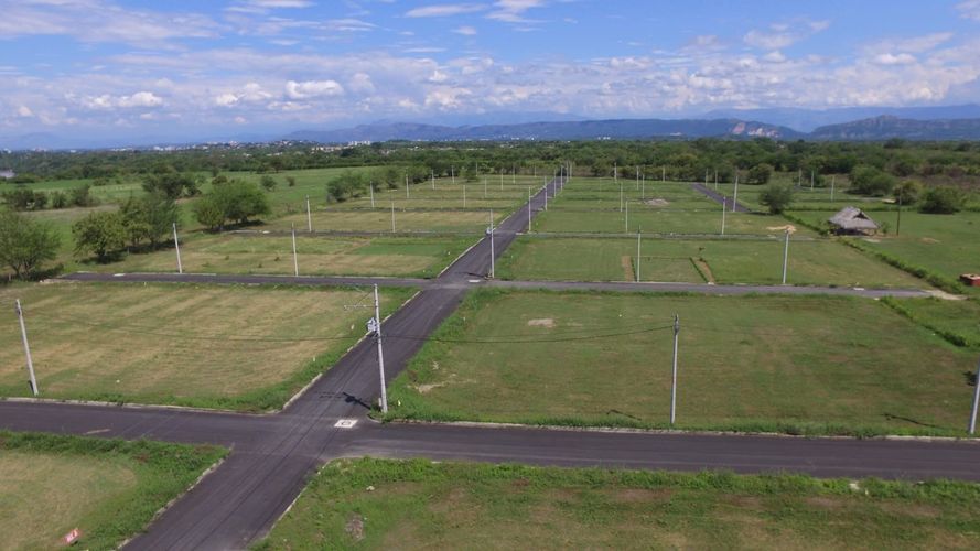 Lote en venta en Ricaurte, 98 m² · foto 13 de 18