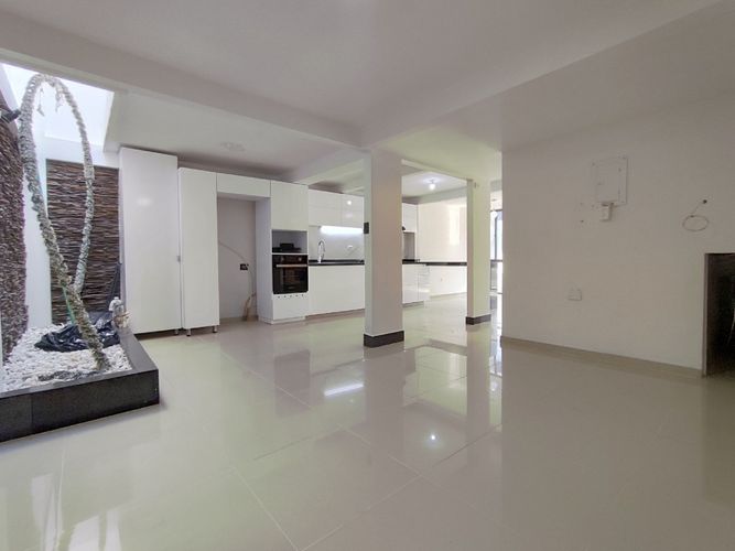Casa de 3 alcobas en venta en Bocono, Villa del Rosario, 81 m² · foto 3 de 18