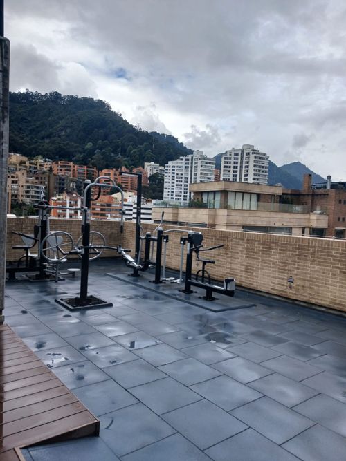 Apartamento de 3 alcobas en venta en La Cabrera, Bogotá, 172 m² · foto 4 de 24