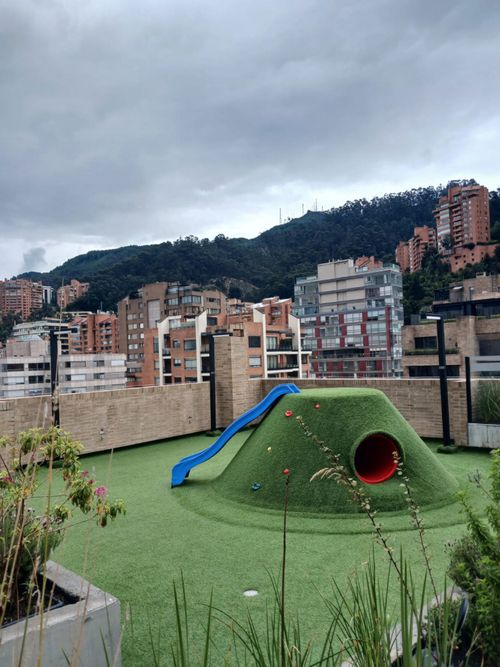Apartamento de 3 alcobas en venta en La Cabrera, Bogotá, 172 m² · foto 5 de 24