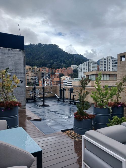 Apartamento de 3 alcobas en venta en La Cabrera, Bogotá, 172 m² · foto 8 de 24