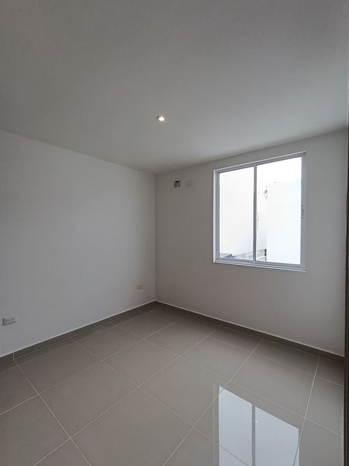 Casa de 3 alcobas en venta en Villa del Rosario, 122 m² · foto 8 de 16