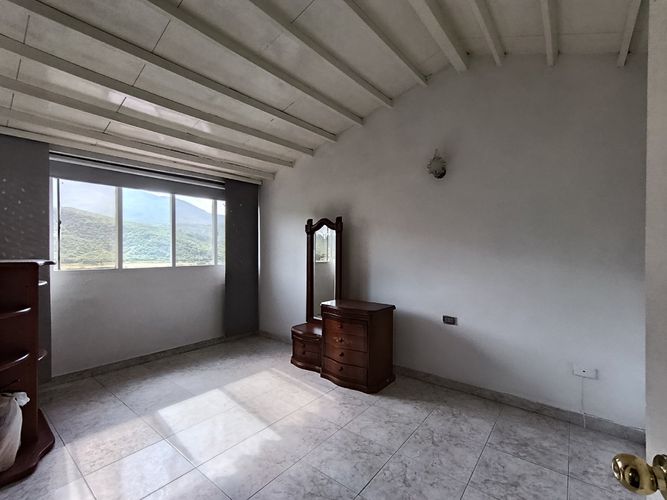 Casa de 3 alcobas en venta en Los Vados, Los Patios, 140 m² · foto 7 de 13