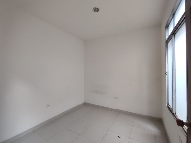 Casa de 6 alcobas en venta en Torcoroma, Cúcuta, 180 m² · foto 3 de 9