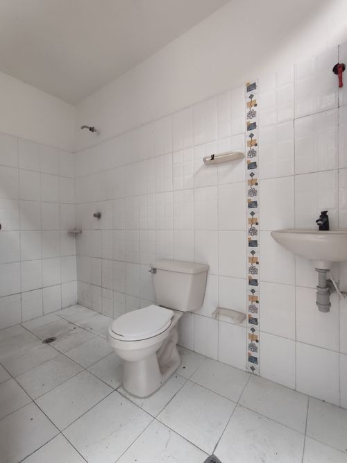Casa de 6 alcobas en venta en Torcoroma, Cúcuta, 180 m² · foto 4 de 9