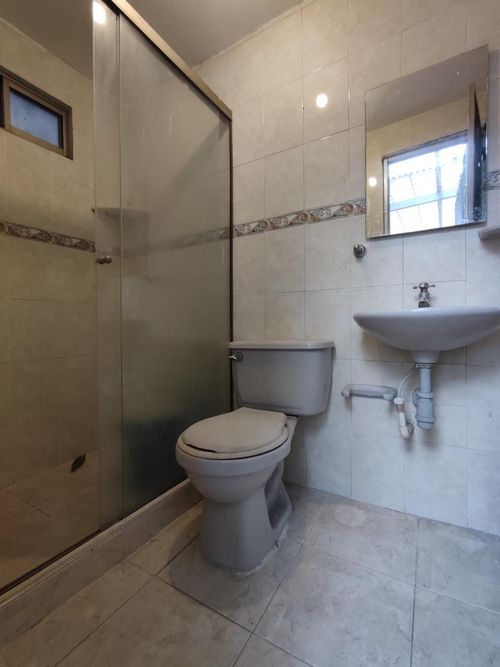 Casa de 5 alcobas en venta en Carora, Cúcuta, 202 m² · foto 11 de 18