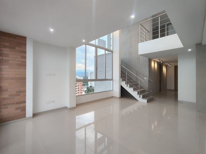 Apartamento de 3 alcobas en venta en Los Veleros B, Los Patios, 220 m² · foto 4 de 24