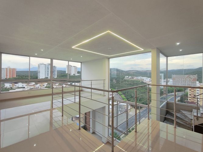 Apartamento de 3 alcobas en venta en Los Veleros B, Los Patios, 220 m² · foto 8 de 24