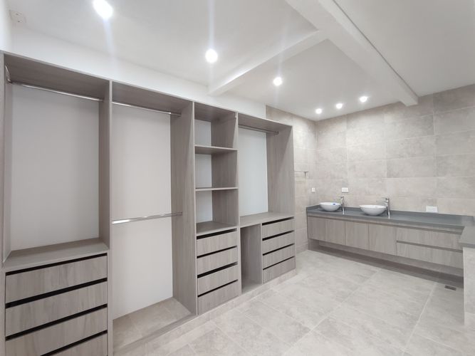 Apartamento de 3 alcobas en venta en Los Veleros B, Los Patios, 220 m² · foto 13 de 24