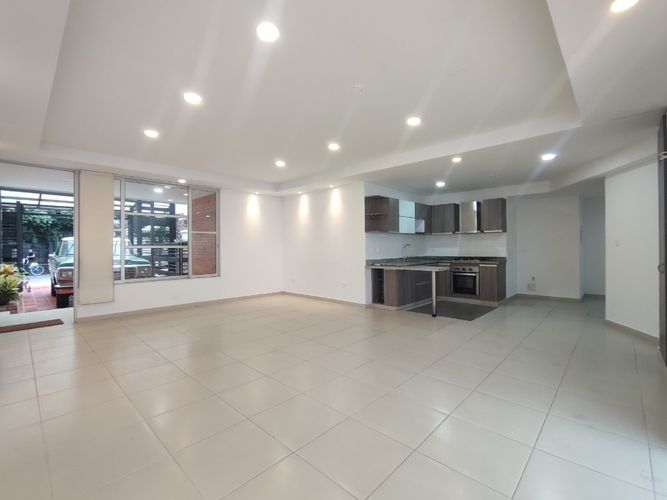 Casa de 3 alcobas en venta en Caobos, Cúcuta, 340 m² · foto 3 de 19