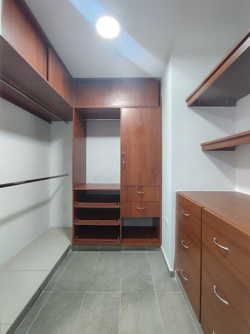 Casa de 3 alcobas en venta en Caobos, Cúcuta, 340 m² · foto 6 de 19