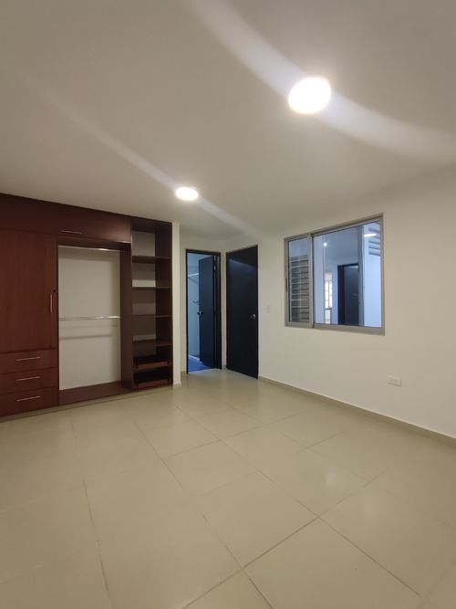 Casa de 3 alcobas en venta en Caobos, Cúcuta, 340 m² · foto 12 de 19