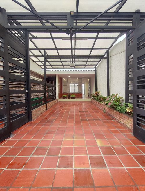 Casa de 3 alcobas en venta en Caobos, Cúcuta, 340 m² · foto 19 de 19