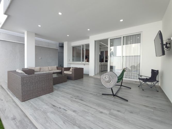 Casa de 3 alcobas en venta en Los Trapiches, Villa del Rosario, 230 m² · foto 5 de 21