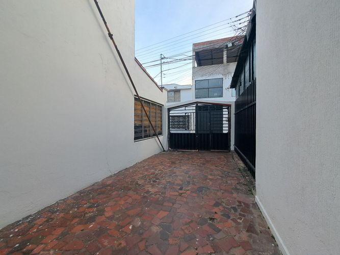 Casa de 3 alcobas en venta en Tasajero, Cúcuta, 208 m² · foto 7 de 11