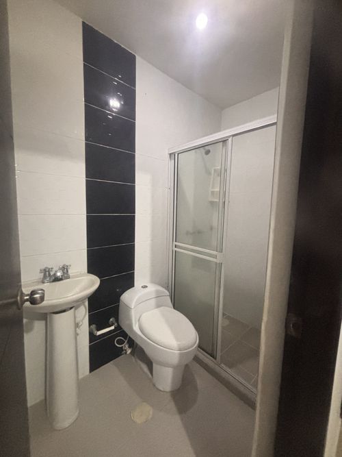 Casa de 5 alcobas en venta en Ciudad Real, Cali, 320 m² · foto 7 de 24