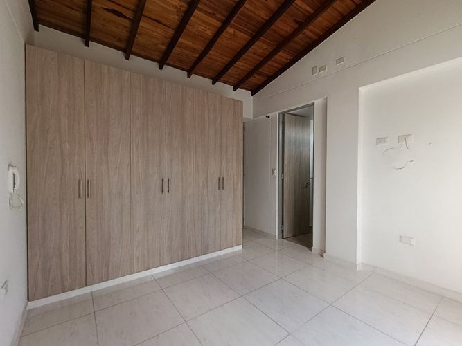 Casa de 3 alcobas en venta en Lomitas, Villa del Rosario, 84 m² · foto 5 de 14