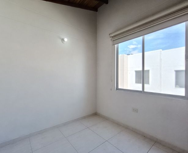 Casa de 3 alcobas en venta en Lomitas, Villa del Rosario, 84 m² · foto 7 de 14