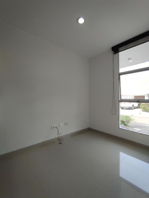 Casa de 3 alcobas en venta en La Floresta, Los Patios, 120 m² · foto 5 de 19