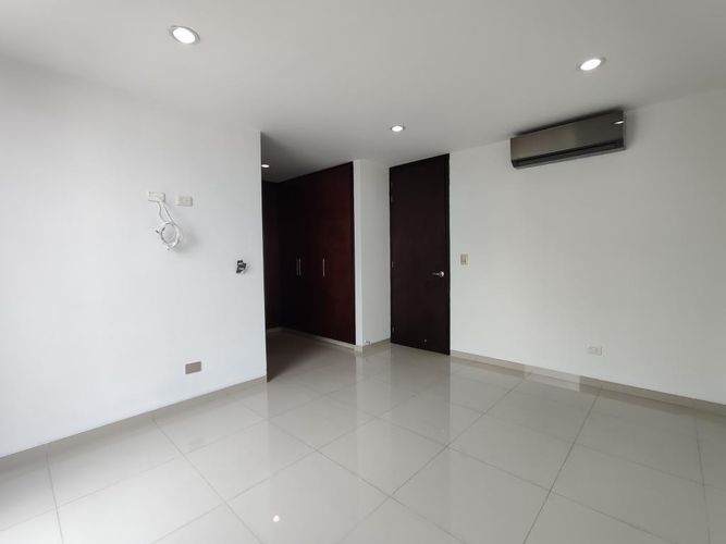 Casa de 3 alcobas en venta en La Floresta, Los Patios, 120 m² · foto 13 de 19