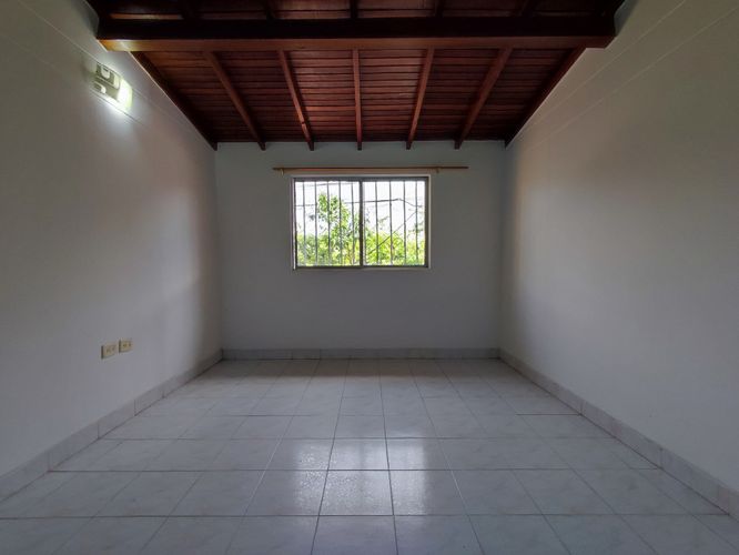 Casa de 3 alcobas en venta en Nuevo Escobal, Cúcuta, 130 m² · foto 9 de 11