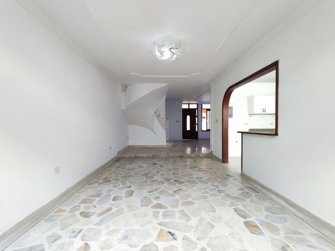 Casa de 3 alcobas en venta en Ceiba Ii, Cúcuta, 210 m² · foto 5 de 19