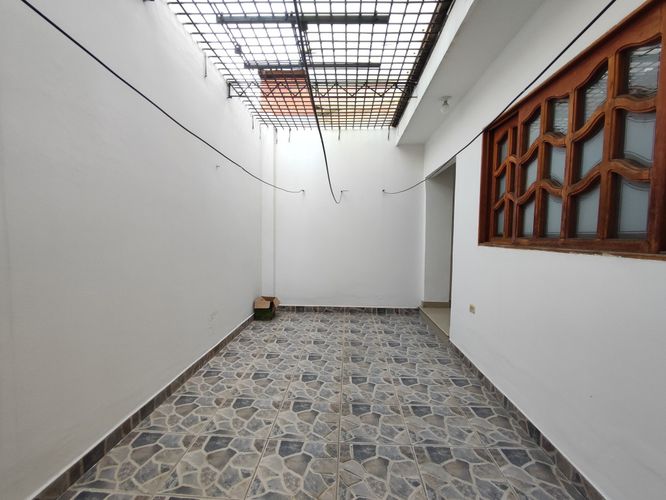 Casa de 5 alcobas en venta en Santa Lucia, Cúcuta, 279 m² · foto 9 de 24