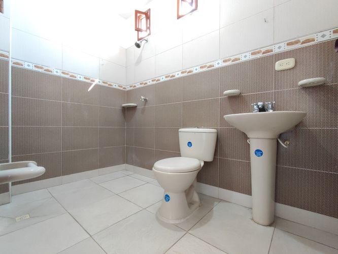 Casa de 5 alcobas en venta en Santa Lucia, Cúcuta, 279 m² · foto 12 de 24
