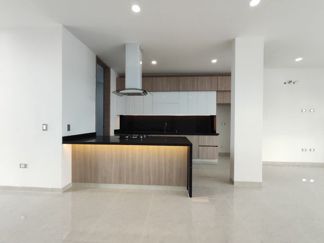 Casa de 3 alcobas en venta en Villa Antigua, Villa del Rosario, 280 m² · foto 2 de 20