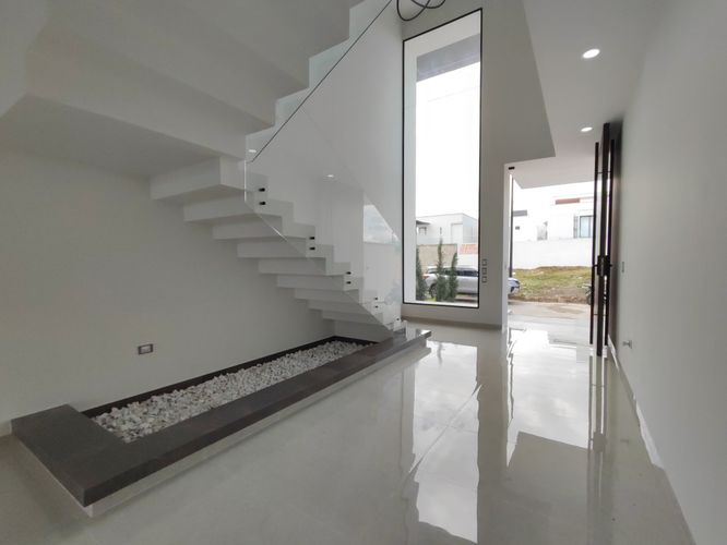 Casa de 3 alcobas en venta en Villa Antigua, Villa del Rosario, 280 m² · foto 4 de 20