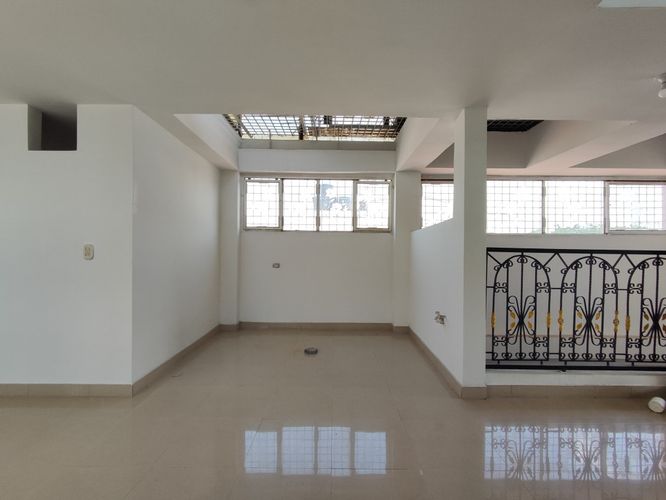 Casa de 5 alcobas en venta en Santa Lucia, Cúcuta, 279 m² · foto 23 de 24