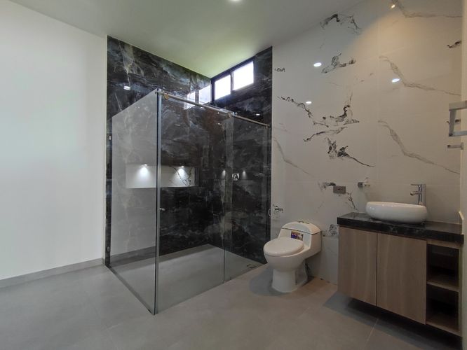 Casa de 3 alcobas en venta en Villa Antigua, Villa del Rosario, 280 m² · foto 13 de 20