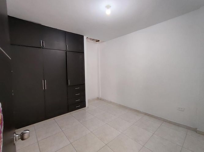 Casa de 2 alcobas en venta en Ub. Portal De Los Alcaceres, Villa del Rosario, 70 m² · foto 6 de 7