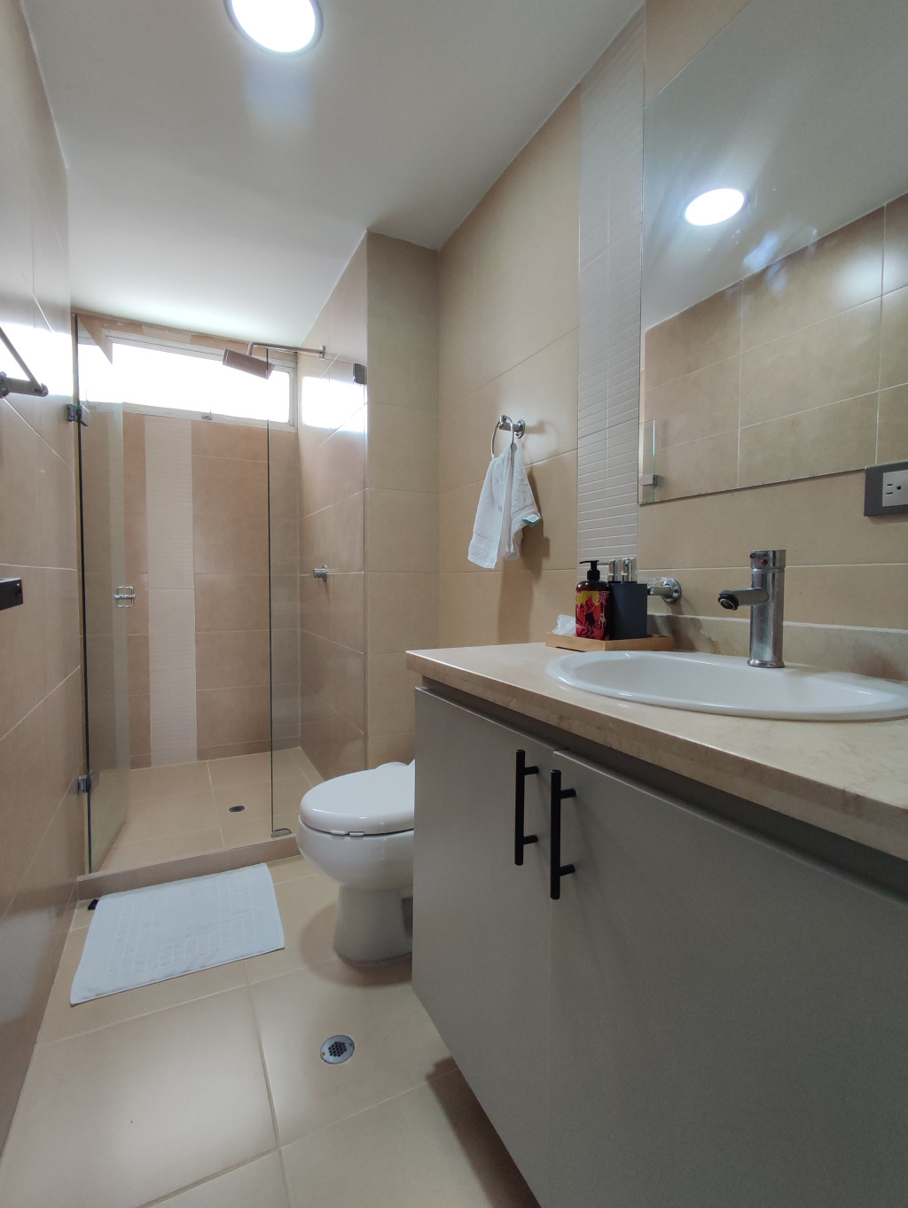 Apartamento en venta en La Riviera, Cúcuta · foto 7 de 12
